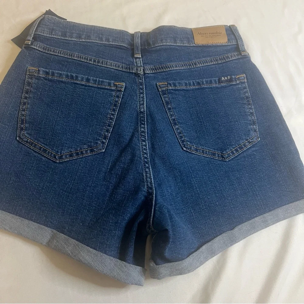 Abercrombie‎ Kids Girls High-Rise Cuffed Shortie Denim Shorts NWT Size 13/14